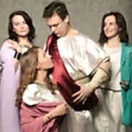 Фотограф: Илья Моисеев. Модели: Ксения Силантьева, Ирина Макеева, Роман Глуховский, Ирина Хазова. Алматы 2011 Фотограф: Илья Моисеев. Модели: Ксения Силантьева, Ирина Макеева, Роман Глуховский, Ирина Хазова. Алматы 2011